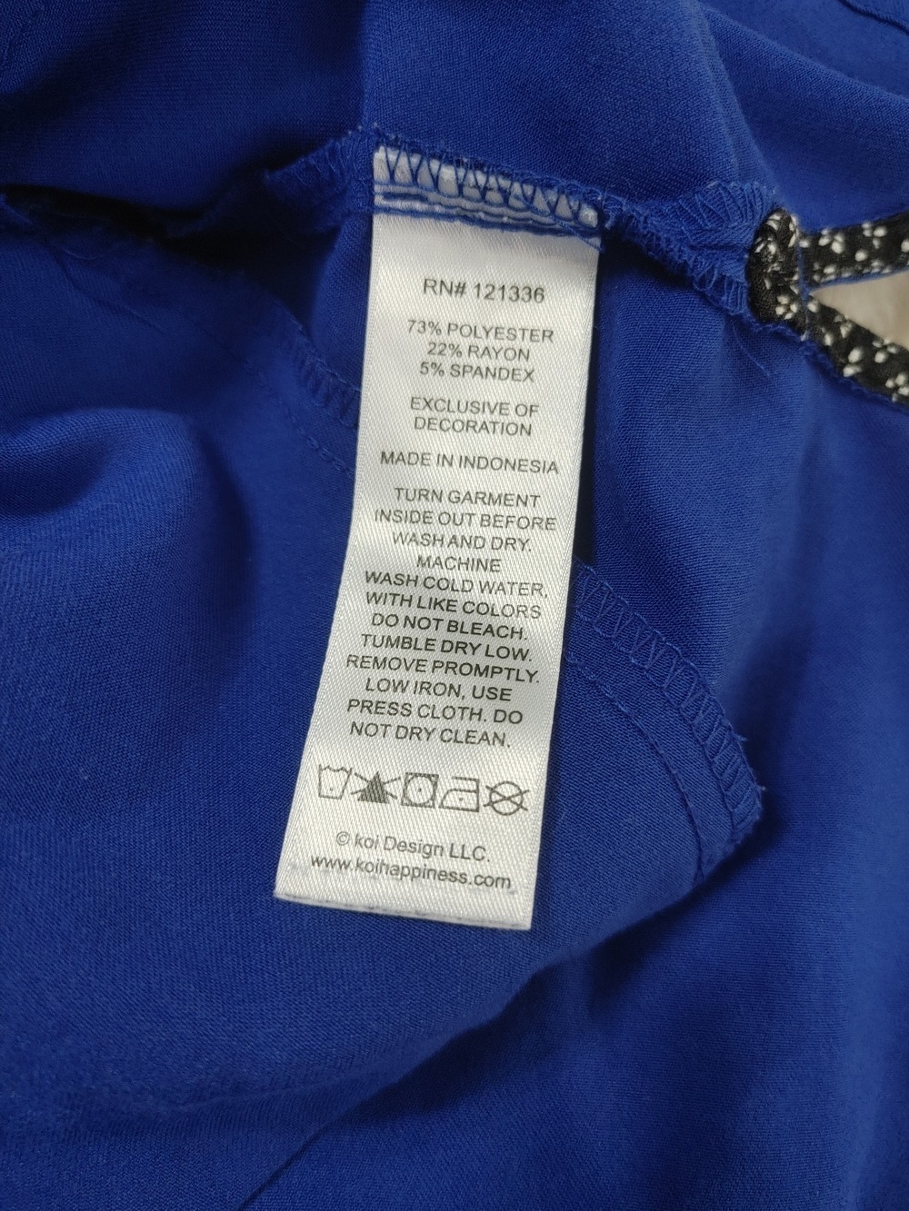 Koi Next Gen Cotton/Poly/Spandex Women's Royal Blue V-Neck Scrub Top M - Picture 6 of 9